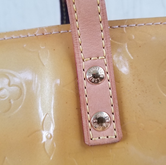 LOUIS VUITTON Beautiful Cute Reed Enamel Vernis Handbag Monogram print - Picture 9 of 16